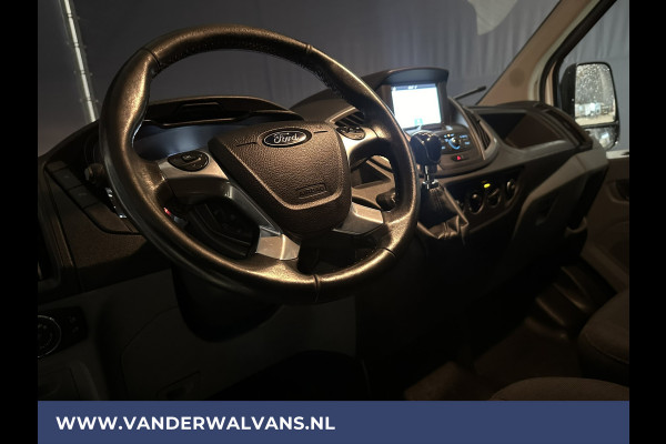 Ford Transit 2.0 TDCI L2H2 Euro6 Airco | Navigatie | Camera | Cruisecontrol | Apple Carplay Trekhaak, Android Auto, Verwarmde voorruit, Parkeersensoren, Bijrijdersbank