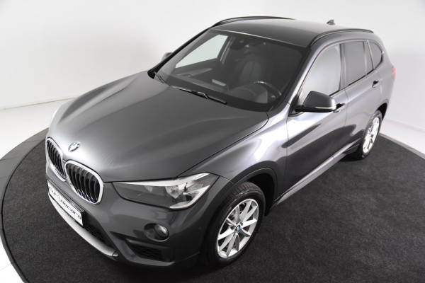 BMW X1 sDrive16d *Navigatie*Stoelverwarming*Park assist*