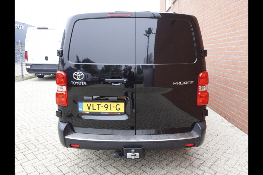 Toyota ProAce 122pk Automaat Navigator Long L3 Navi Trekhaak Airco Cruise