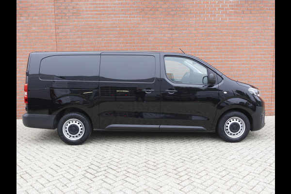 Toyota ProAce 122pk Automaat Navigator Long L3 Navi Trekhaak Airco Cruise