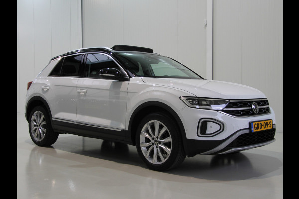 Volkswagen T-Roc 1.0 TSI 110PK Style | Pano dak | Beats