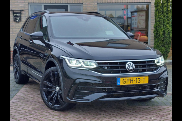 Volkswagen Tiguan 1.4 TSI eHybrid R-Line Black Style | Pano | Trekhaak | ACC