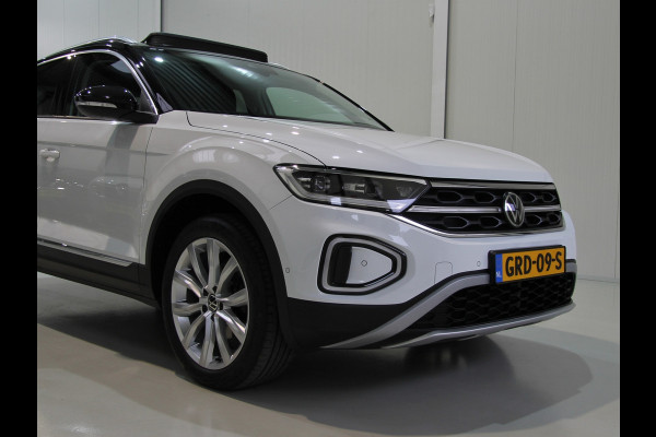 Volkswagen T-Roc 1.0 TSI 110PK Style | Pano dak | Beats