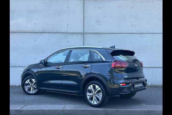 Kia e-Niro DynamicPlusLine 64 kWh Automaat | Leder | Camera | Navi | Stuur-/Stoelverwarming | Key-Less | Clima | Apple CarPlay/Android Auto | 17" Velgen | PDC | Cruise | LED |