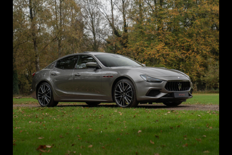 Maserati Ghibli Trofeo V8 580pk | Pano-dak | Veel carbon! | Stoelventilatie | 360 cam