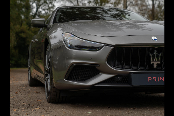 Maserati Ghibli Trofeo V8 580pk | Pano-dak | Veel carbon! | Stoelventilatie | 360 cam