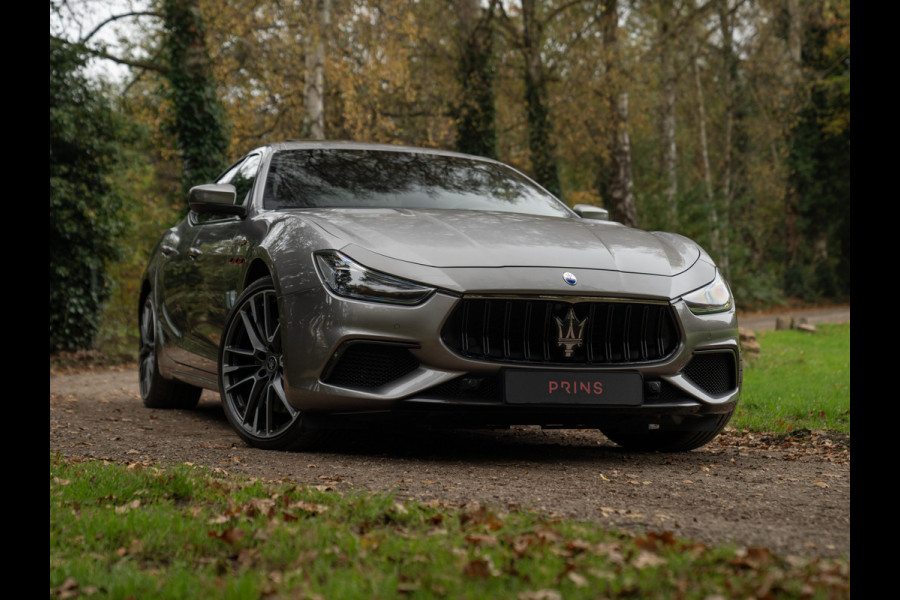 Maserati Ghibli Trofeo V8 580pk | Pano-dak | Veel carbon! | Stoelventilatie | 360 cam