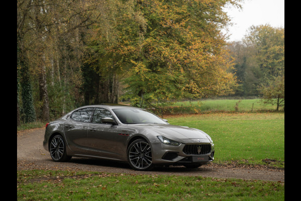 Maserati Ghibli Trofeo V8 580pk | Pano-dak | Veel carbon! | Stoelventilatie | 360 cam