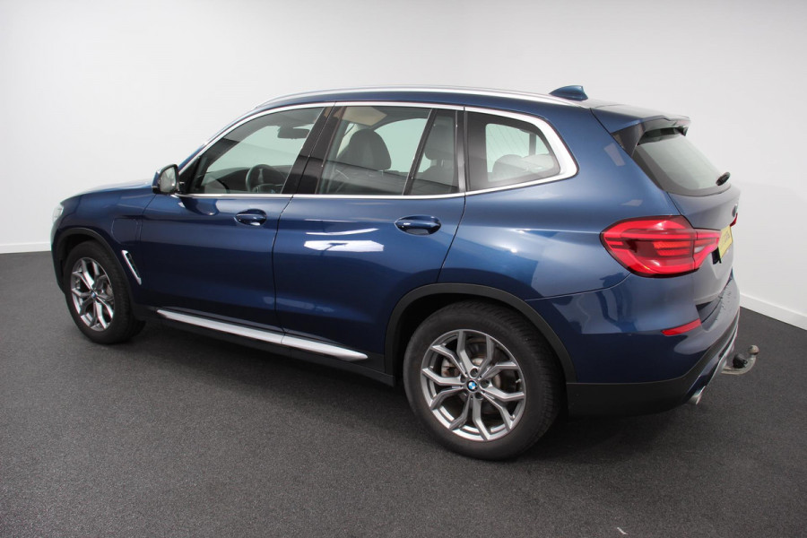 BMW X3 xDrive30e Hybrid PHEV Automaat | Trekhaak | Navigatie | Climate Control | Led | Dab | Electrisch bedienbare achterklep | Parkeer sensoren