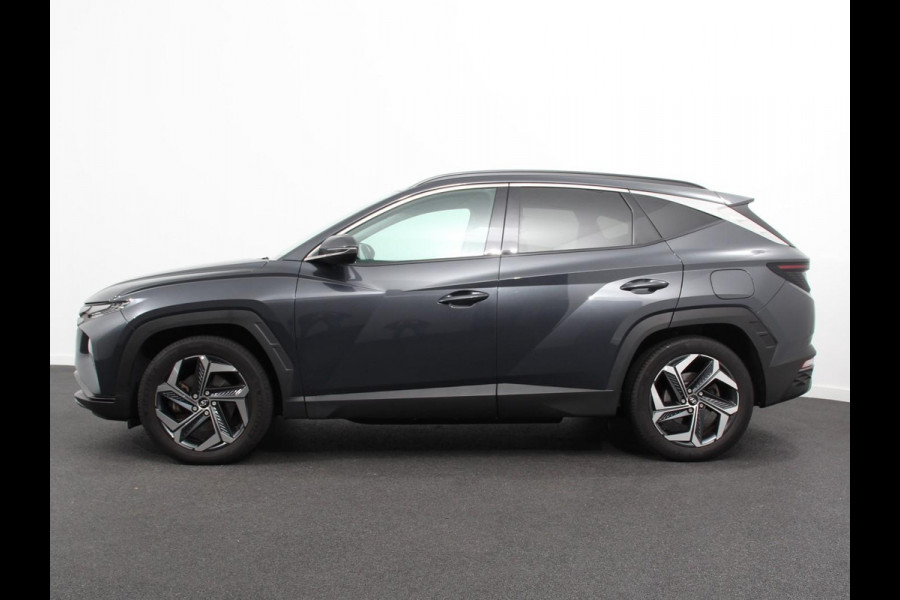 Hyundai Tucson 1.6 T-GDI PHEV Comfort 4WD | LED | Climate control | Parkeersensoren | Achteruitrijd camera | Adeptieve cruise control | Keyless entry | Navigatie | Afneembare trekhaak