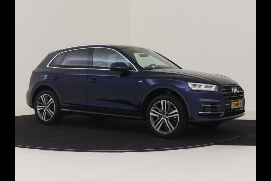 Audi Q5 55 TFSI e quattro S-LINE PANORAMADAK BANG & OLUFSEN NAPPA LEDER ADAPTIVE CRUISE CONTROL 20 INCH VELGEN STOELVERWARMING V+A