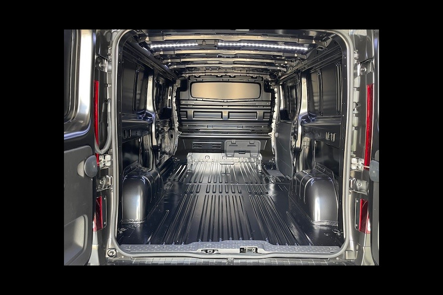Renault Trafic 2.0 Blue dCi 170PK NEXT LEVEL EDITION Leder / Navigatie / Camera / Led