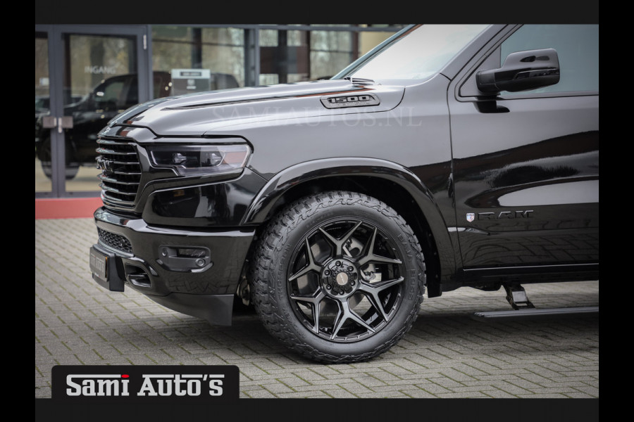 Dodge Ram 1500 LONGHORN BLACK OPS | HUD & VIRTUAL | PRIJS MET LPG + HEAD UP ADG + DEKSEL + PANORAMADAK GWJ + LUCHTVERING SER + BOM VOL | L CREW CAB | DUBBELE CABINE | 5,7L V8 HEMI 402 PK 4X4 | 5 PERSOONS | GRIJSKENTEKEN | VOORRAAD NR 2202 - 9563