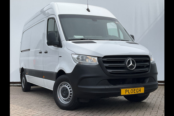 Mercedes-Benz eSprinter 55kWh 3-Pers L2H2 Snellader Camera Hoog Lang Stoelverwarming 3 zits