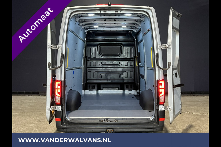 Volkswagen Crafter 2.0 TDI 177pk Automaat L3H3 L2H2 Euro6 Airco | LED | Camera | Trekhaak | Apple Carplay | Android Auto Cruisecontrol, Parkeersensoren, Chauffeursstoel, Bijrijdersbank