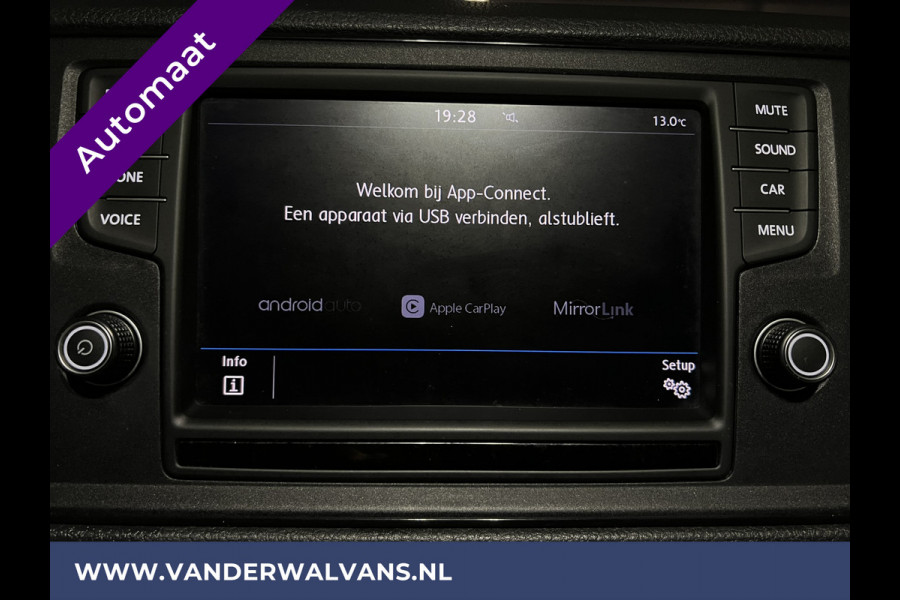 Volkswagen Crafter 2.0 TDI 177pk Automaat L3H3 L2H2 Euro6 Airco | LED | Camera | Trekhaak | Apple Carplay | Android Auto Cruisecontrol, Parkeersensoren, Chauffeursstoel, Bijrijdersbank