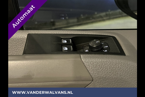 Volkswagen Crafter 2.0 TDI 177pk Automaat L3H3 L2H2 Euro6 Airco | LED | Camera | Trekhaak | Apple Carplay | Android Auto Cruisecontrol, Parkeersensoren, Chauffeursstoel, Bijrijdersbank