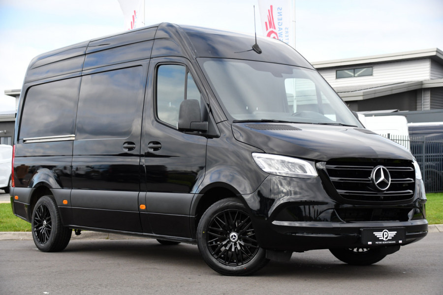 Mercedes-Benz Sprinter 317 1.9 CDI L2H2 RWD Black Edition Camera, LED, Carplay, 2 x Schuifdeur, Stoelverwarming, Automaat, 170PK, Trekhaak, Multimedia, UNIEK!