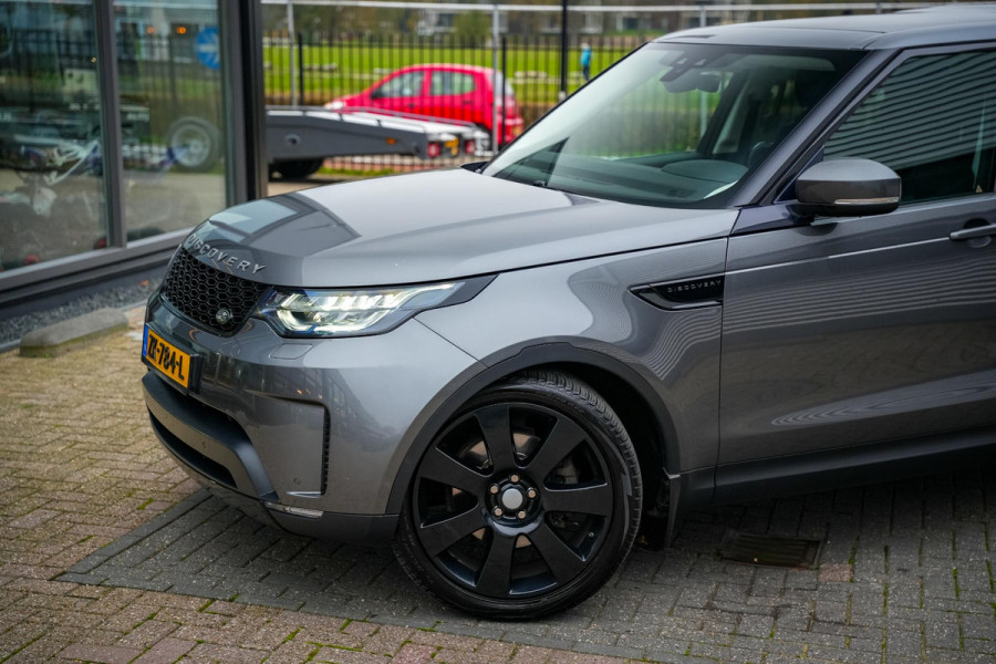 Land Rover Discovery 3.0 Td6 HSE Luxury 7p. Panoramadak Stuurverw. Meridian Dodehoek LED Camera Trekhaak 22''LM