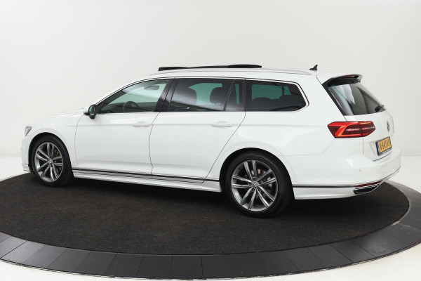 Volkswagen Passat 1.8 TSI R-line | Panoramadak | Dynaudio | Standkachel | Carplay | Massage | Alcantara | LED Plus | Trekhaak | Stoelverwarming | Adaptive cruise | Camera | Navigatie | Dodehoek detectie