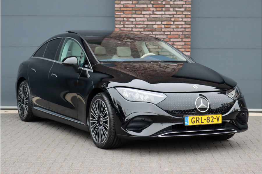 Mercedes-Benz EQE 300 Luxury Line 89 kWh | Hyperscreen | Distronic Pro | Panoramadak | Leder | Burmester | Memory | Warmtepomp | Rijassistentiepakket | Keyless Go |