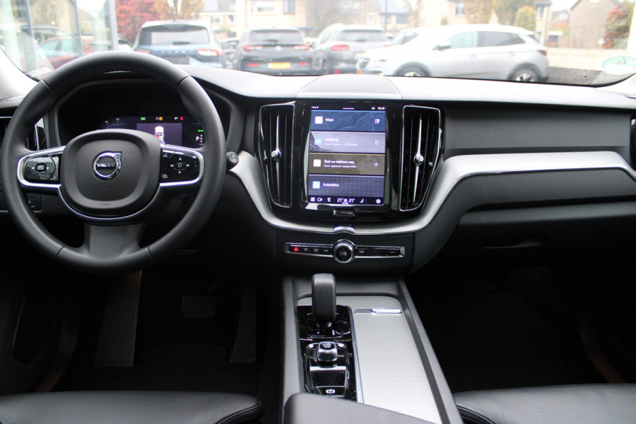 Volvo XC60 2.0 Recharge T6 AWD Plus Dark | Panoramadak | H&K | Memory | Winterpack