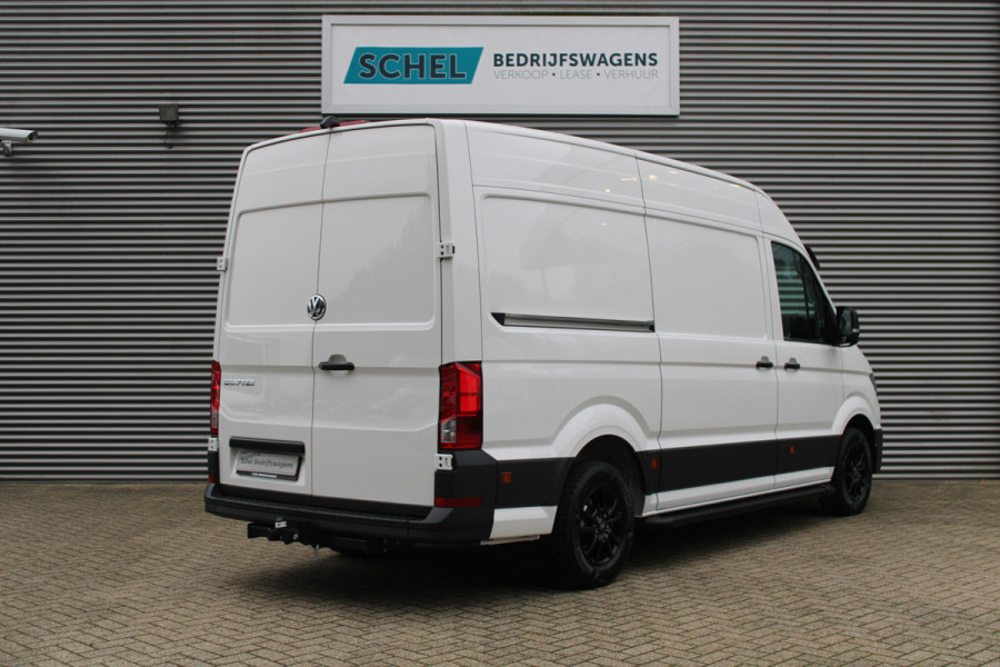 Volkswagen Crafter 35 2.0 TDI L3H3 Comfortline 140pk - LED - Carplay - Camera - Betimmering - Trekhaak - Rijklaar