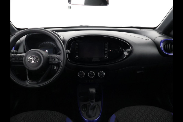 Toyota Aygo X 1.0 VVT-i S-CVT Pulse Automaat | Stoelverwarming | Apple Carplay & AndroidAUTO | Airco | Camera |