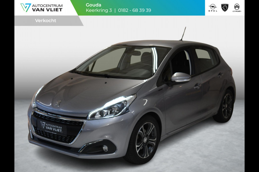 Peugeot 208 1.2 82pk Signature | Navigatie | Parkeersensoren achter | AppleCarplay |