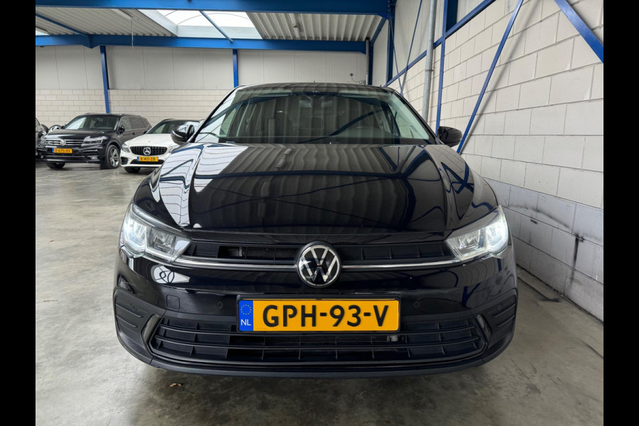 Volkswagen Polo 1.0 TSI Life APPLE CARPLAY|PDC|STOELVERWARMING