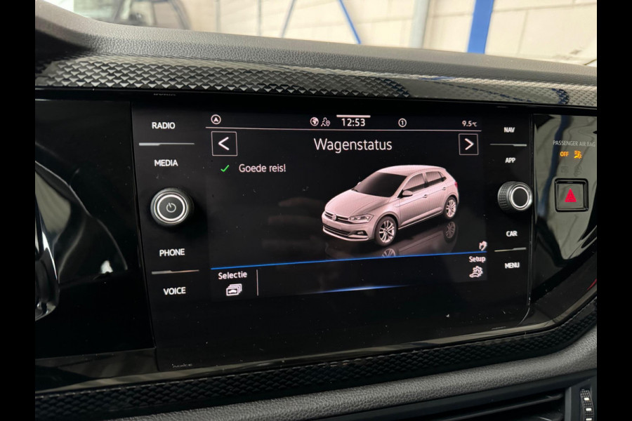 Volkswagen Polo 1.0 TSI Life APPLE CARPLAY|PDC|STOELVERWARMING