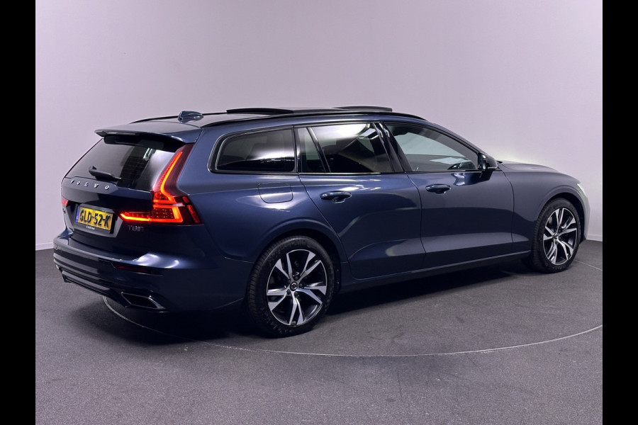 Volvo V60 T8 Twin Engine AWD R-Design Plug in Hybrid PHEV | Panodak | Trekhaak af Fabriek | Led | Carplay | Sportstoelen Leder |