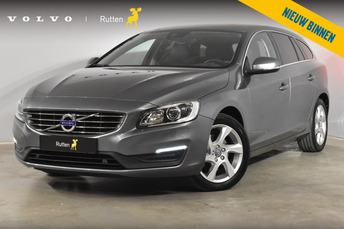 Volvo V60 T2 122PK Automaat Summum / Xenon / Leer / Donker getint glas / Navigatie /