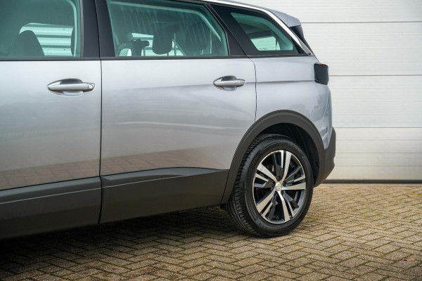 Peugeot 5008 1.2 PureTech Blue Lease Executive 7 Persoons! 360 Cam Navigatie Stoelverw. Cruise