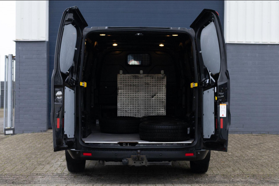 Ford Transit Custom 300 2.0 TDCI L2H1 130pk Trend Navigatie Trekhaak Camera