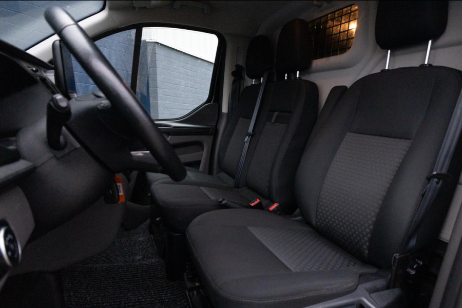 Ford Transit Custom 300 2.0 TDCI L2H1 130pk Trend Navigatie Trekhaak Camera