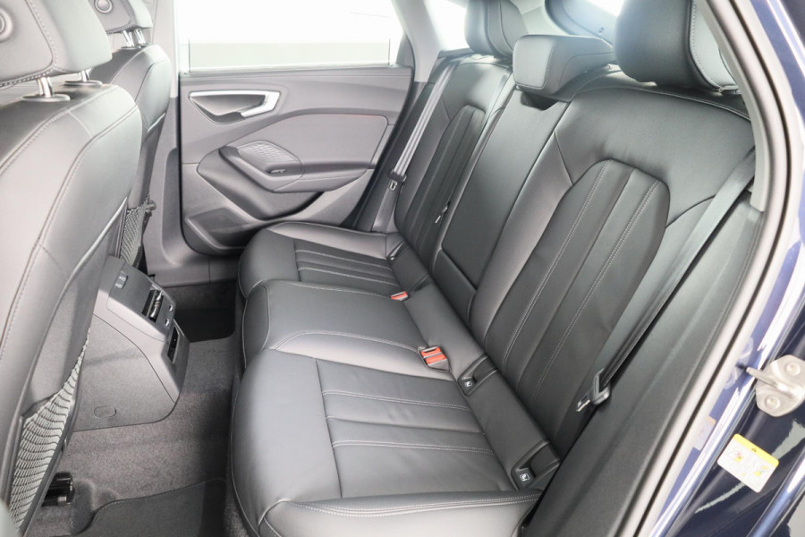 Audi A5 Limousine 2.0 TFSI Advanced Edition automaat, First Edition, leder interieur, elektr. verst. voorstoelen