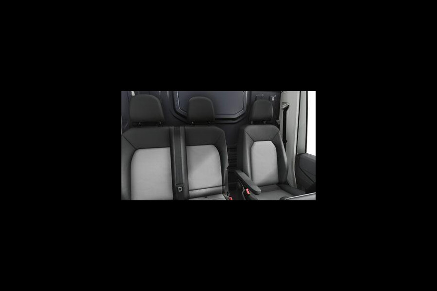 Volkswagen Crafter Trendline L3H3 2.0 TDI EU6 140 pk GVW 3.0T RIJKLAARPRIJS!! VOORRAAD