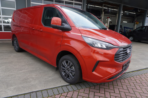 Ford Transit Custom 320L 2.0 TDCI 170PK L2H1 Limited Automaat Nr. V058 | Adap.Cruise | Navi | Airco | Camera