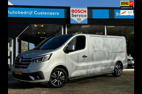 Renault Trafic 2.0 dCi 150 T30 L2H1 Luxe Trekhaak / Navi / P-sensoren & Camera / Keyless / Clima / LM velgen / Nette bus!