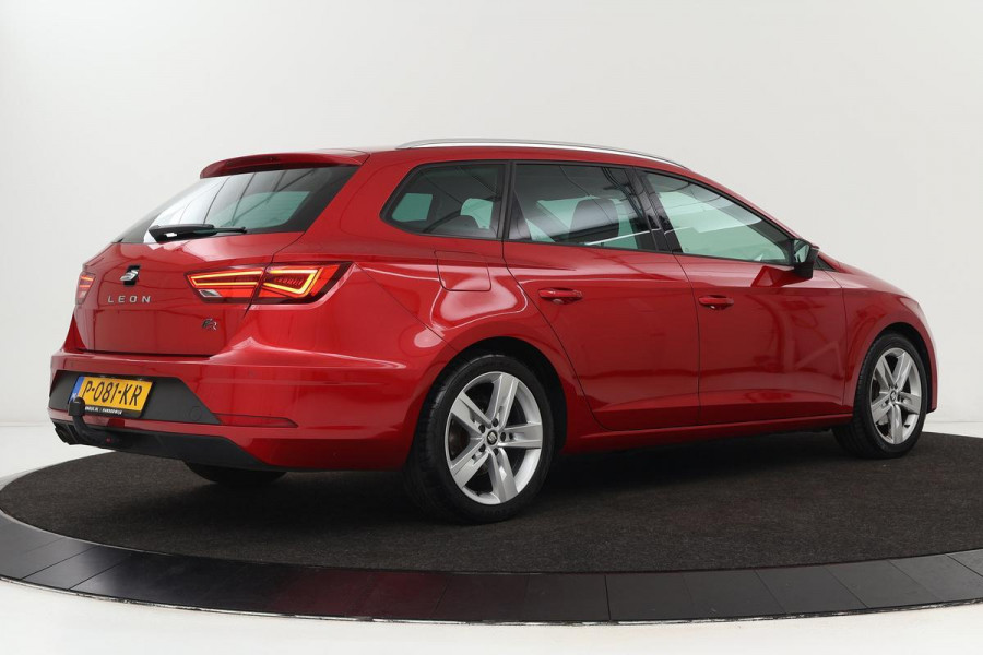 Seat Leon 1.4 TSI FR | Full LED | Trekhaak | Navigatie | Climate control | Bluetooth | Sportstoelen | PDC | Cruise control