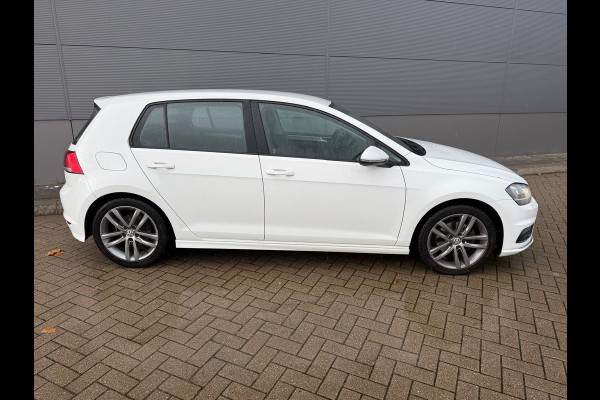 Volkswagen Golf 1.6 TDI Business Edition R Connected verstuiver defect