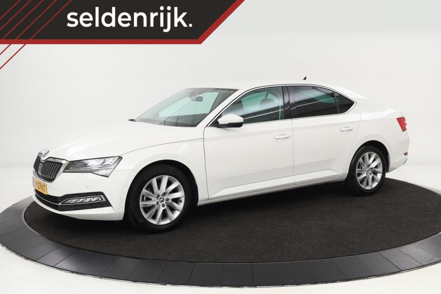 Škoda Superb 1.5 TSI Edition Plus | Trekhaak | Stoelverwarming | Camera | Memory | Full LED | Virtual Cockpit | Carplay | Navigatie | Keyless