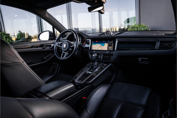 Porsche Macan 3.0 S Sport Chrono - Panorama | Bose | Luchtvering | Elek. Trekhaak | Memory