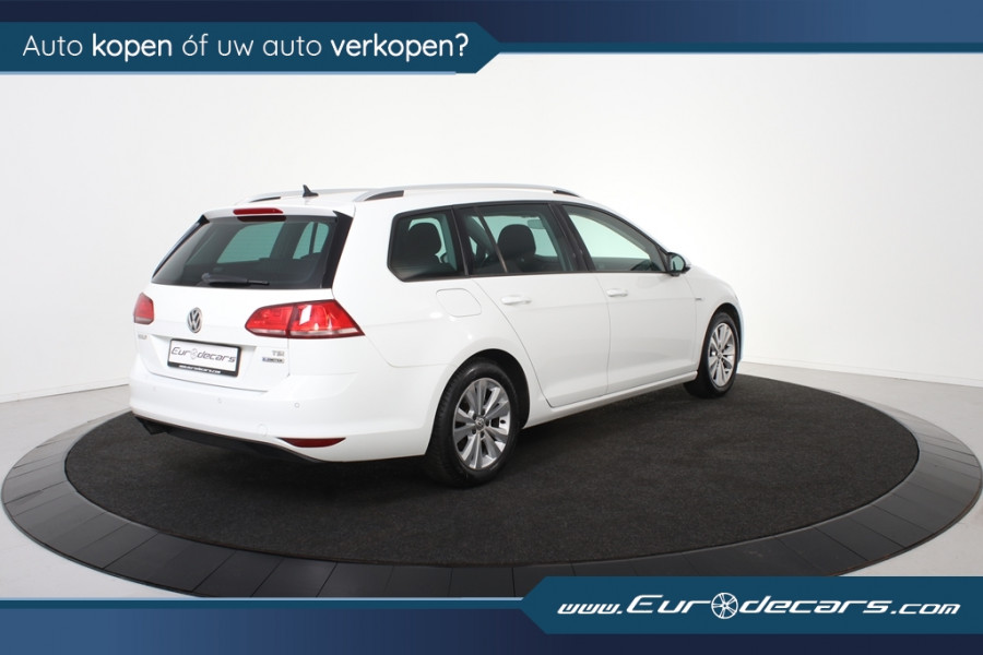 Volkswagen GOLF Variant 1.0 TSI Connected Series *Navigatie*Parkassist*Carplay