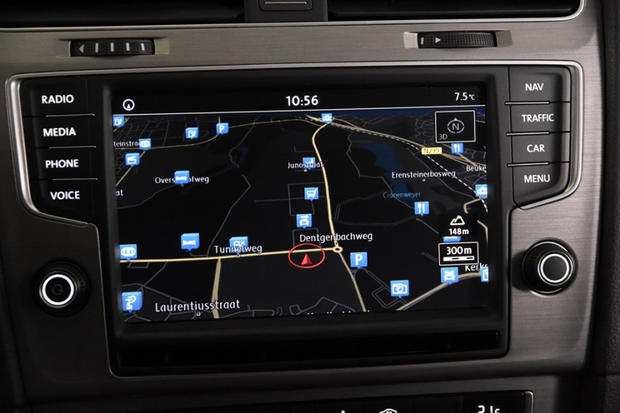 Volkswagen GOLF Variant 1.0 TSI Connected Series *Navigatie*Parkassist*Carplay