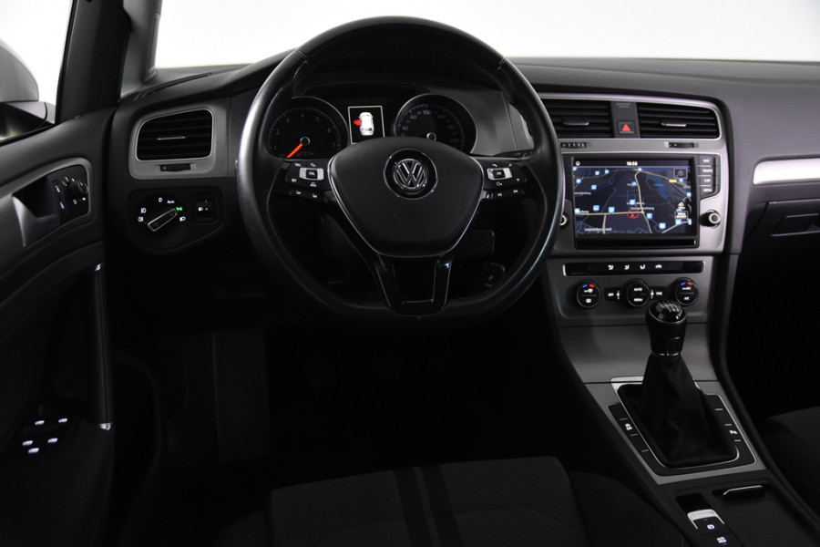 Volkswagen GOLF Variant 1.0 TSI Connected Series *Navigatie*Parkassist*Carplay