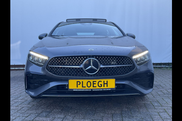 Mercedes-Benz A-Klasse 250 e PHEV AMG Line Facelift Pano.dak Sfeerverl Cam Led COMPLEET!