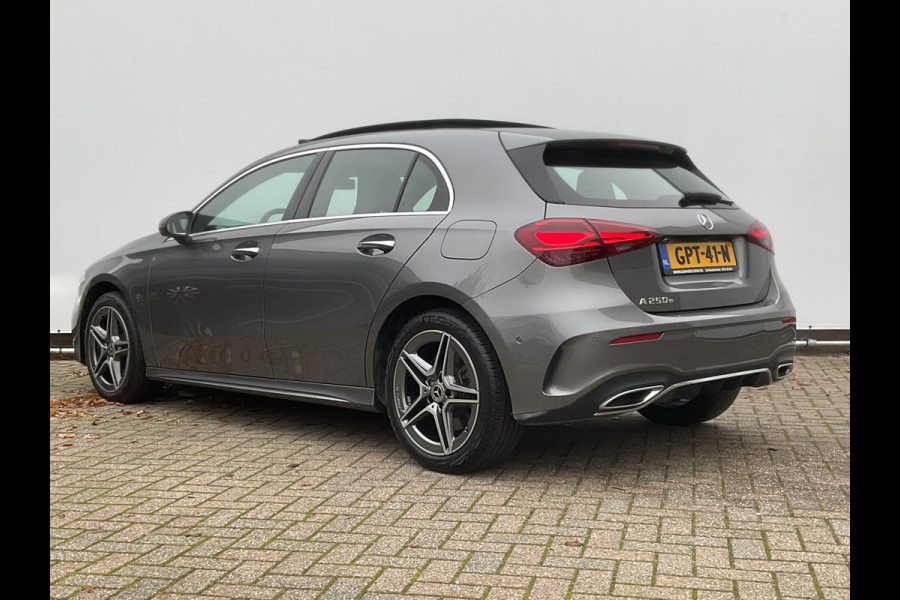 Mercedes-Benz A-Klasse 250 e PHEV AMG Line Facelift Pano.dak Sfeerverl Cam Led COMPLEET!