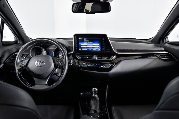 Toyota C-HR 1.8 Hybrid Dynamic | Adapt. Cruise | Winterpakket | Leder bekleding | Camera | PDC | NAV | Auto. Airco | Afn. Trekhaak | LM 18"|